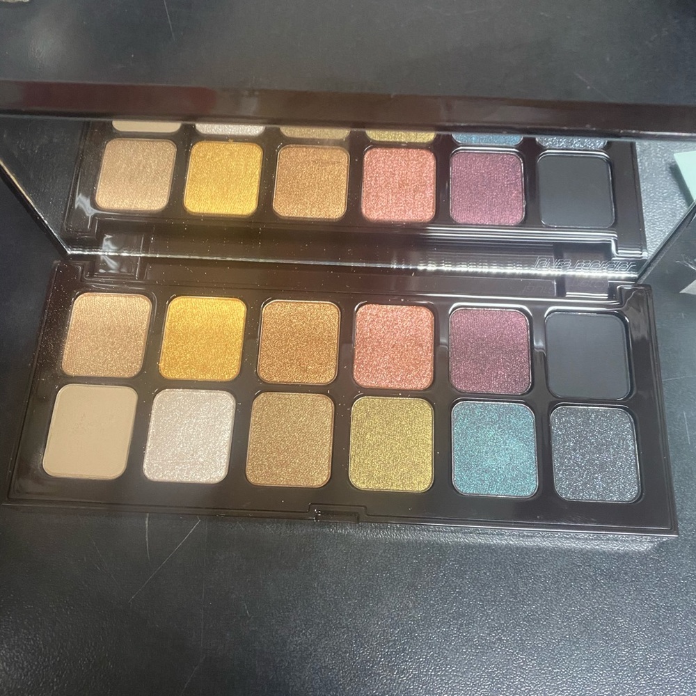 Laura Mercier hidden gems eyeshadow palette